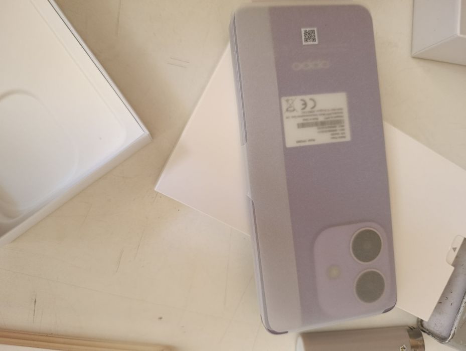 OPPO A40 2 semanas de uso, ainda com garantia de 5 anos