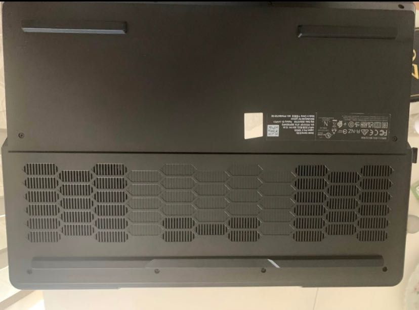 Lenovo Legion Pro 5 16IRX9