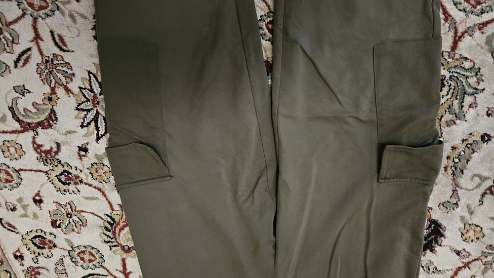 Спортивні штани Cropp XS