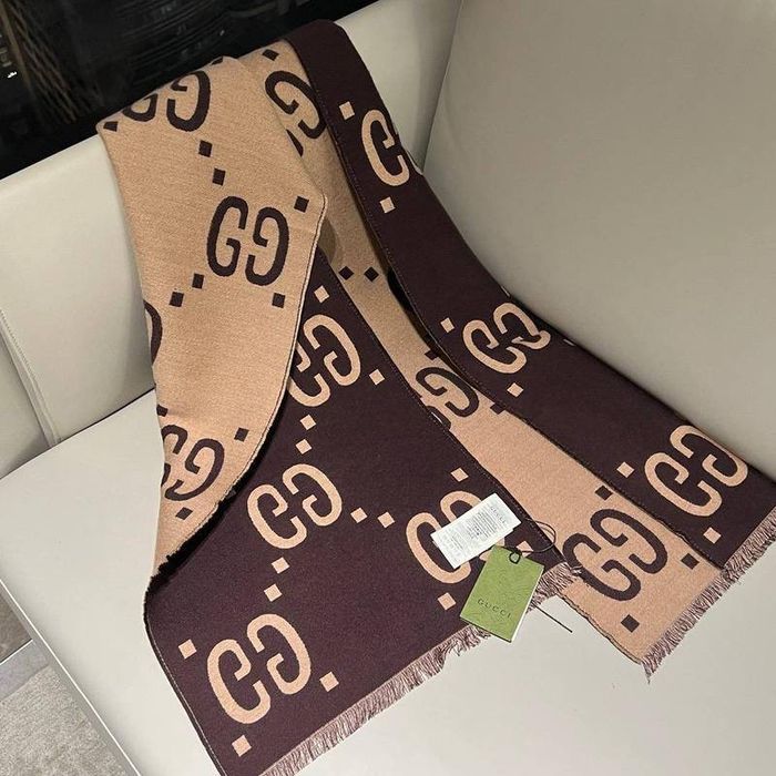 GUCCI Szal Monogram Dwustronny