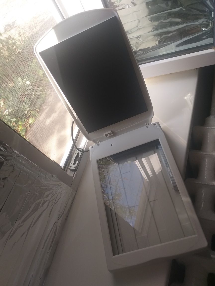 Сканер Mustek ScanExpress 1248UB.