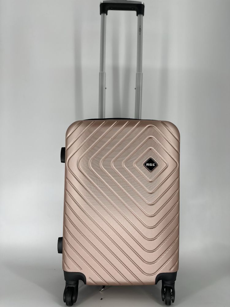 Nowa walizka 55/40/20 rose gold