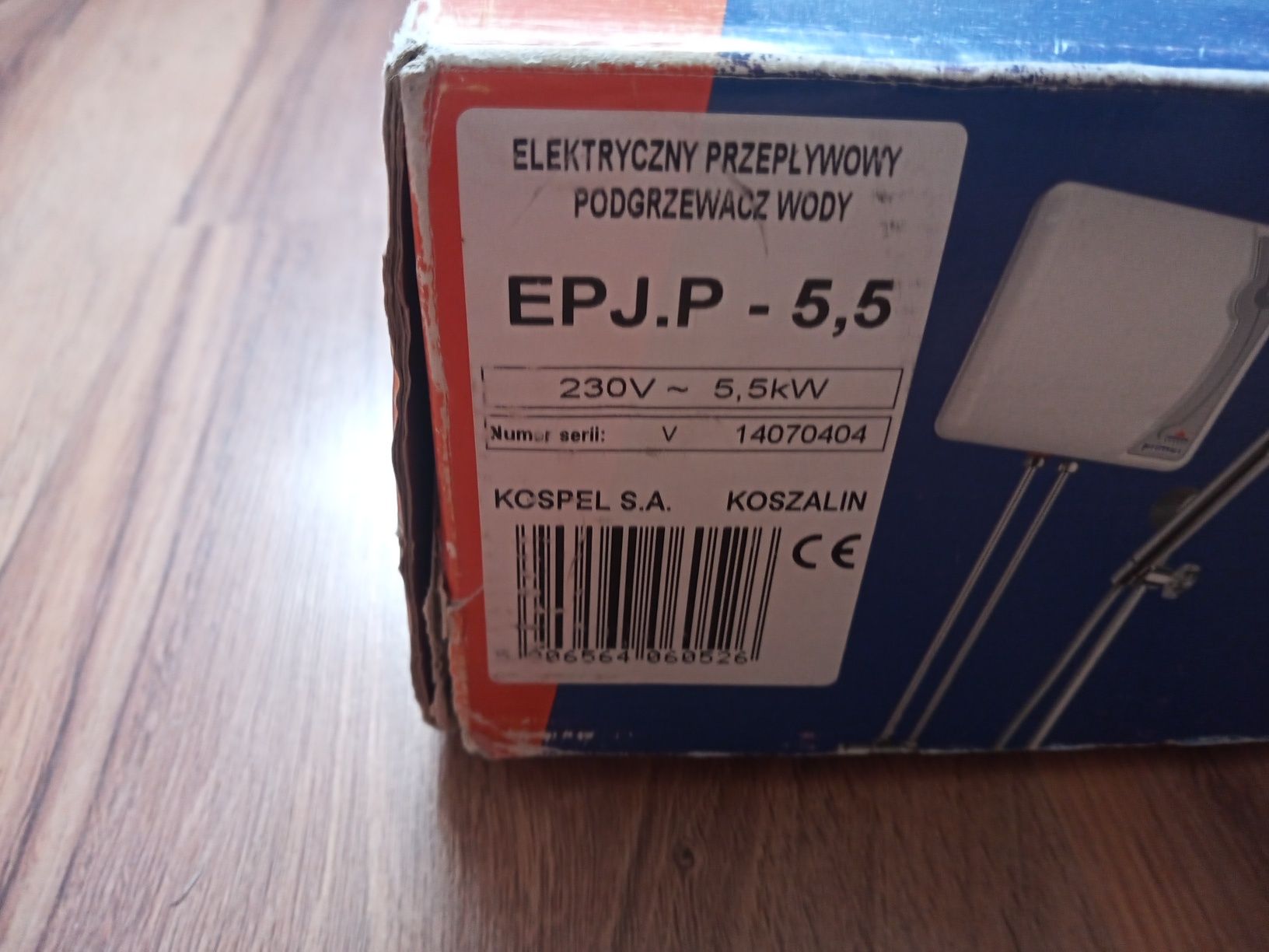 Elektryczny podgrzewacz wody 5.5 KW