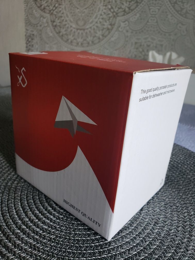 Чашка керамічна з кришкою