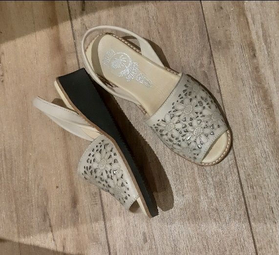 Менорки женские удобные босоножки