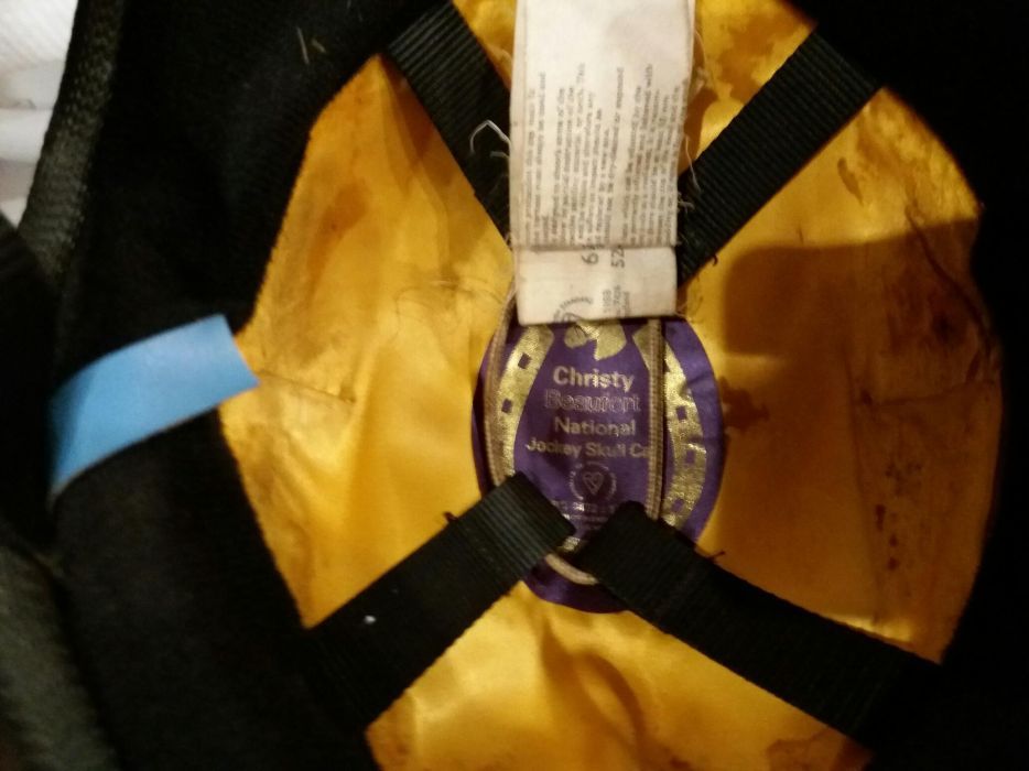 Toczek Christy Beaufort kask Jokejski jeździecki
