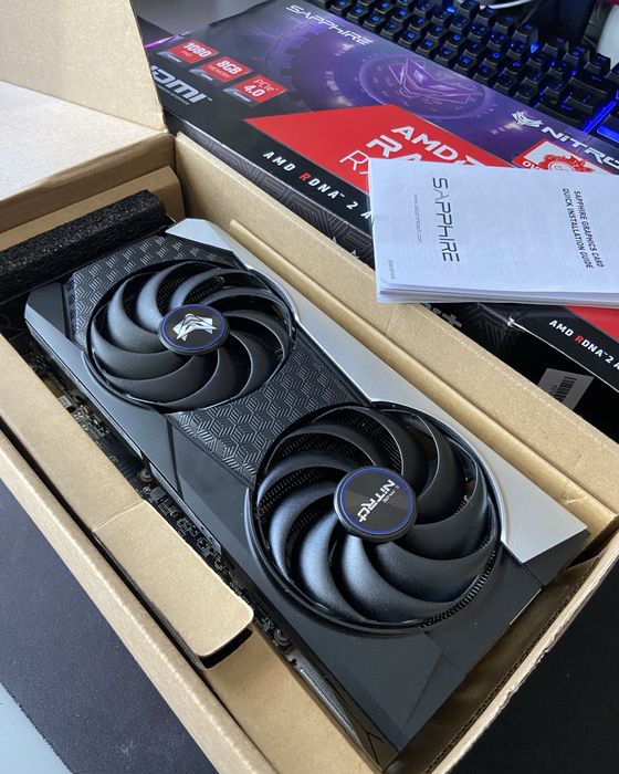 Placa Gráfica Sapphire Nitro+ AMD Radeon RX 6600 XT - 8GB GDDR6
