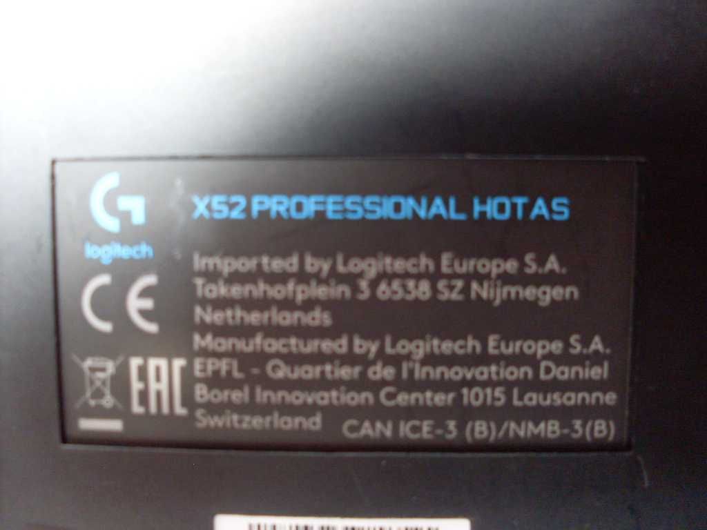 Joystick Logitech X52 Professional HOTAS