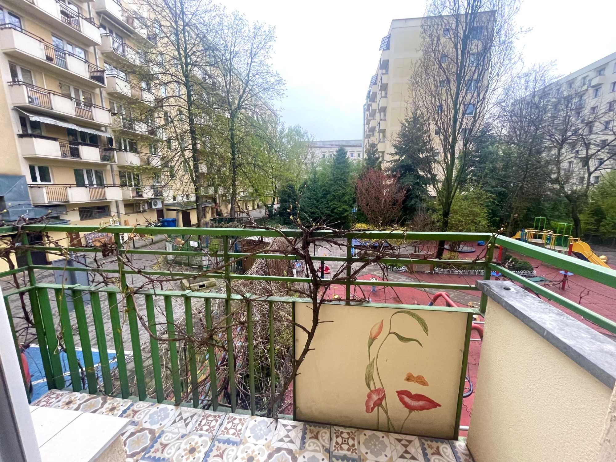 2. nieprzechodnie pok. 50 mkw, Kamienica, balkon