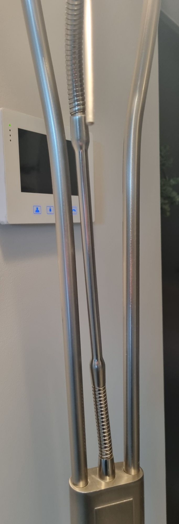 Lampa podłogowa stojąca