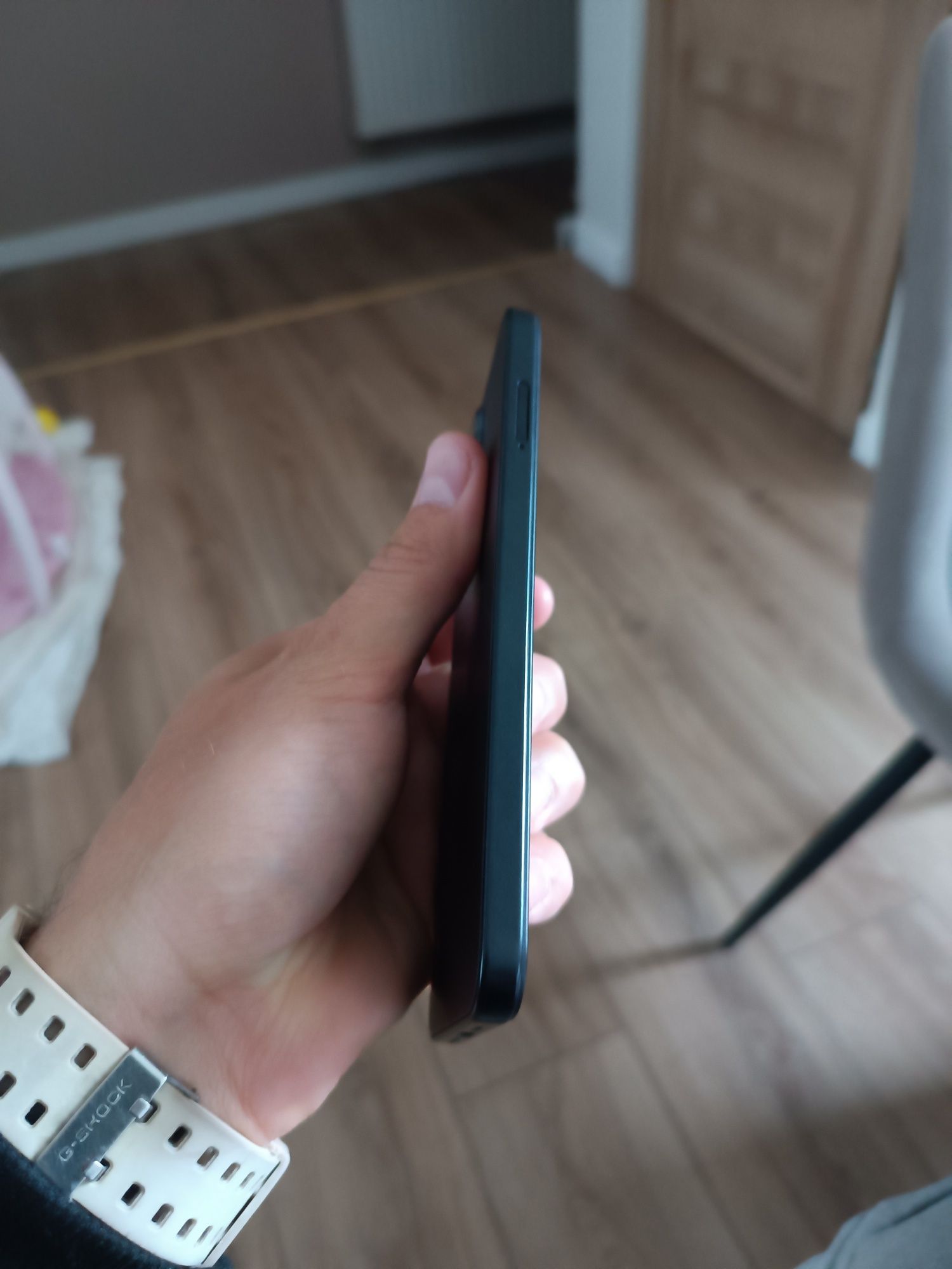 Nowy smartfon I16 pro max zafoliowany