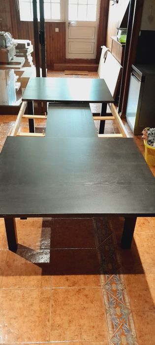 Mesa Extensível Preta