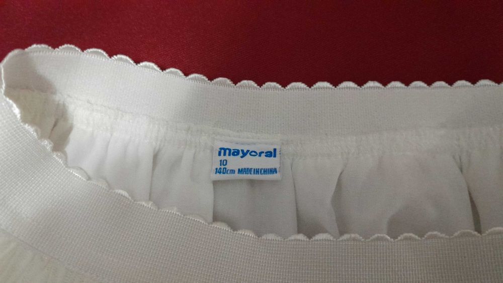 Saia branca da Mayoral