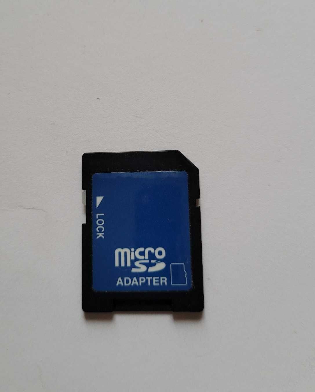 Адаптер  для  карток  пам'яті  micro  SD