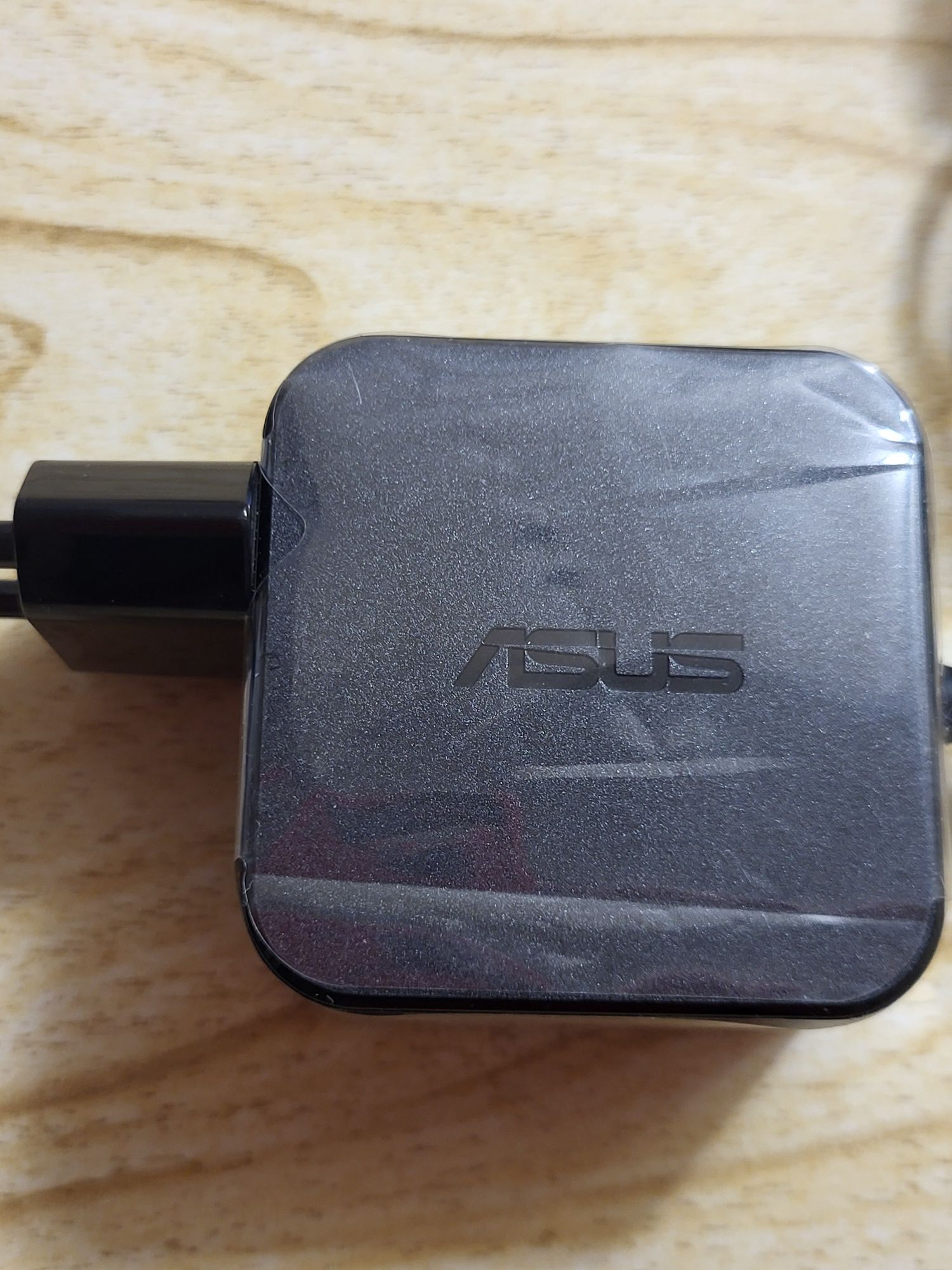Блок питания для ноутбука Asus ADP-33AW C , 19V,1,75A