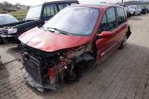 RENAULT SCENIC II PH1 2004 TEB76 2.0 16V F4R770 135KM ND0015 CZERWONY na części