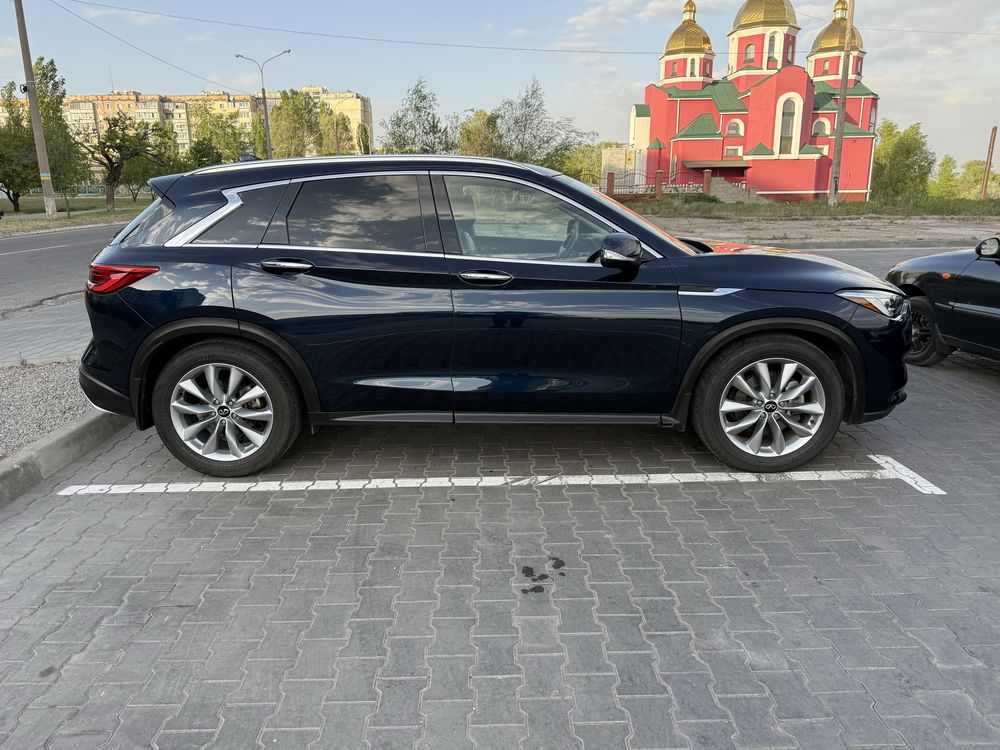 Infiniti QX50 LUXE 2021