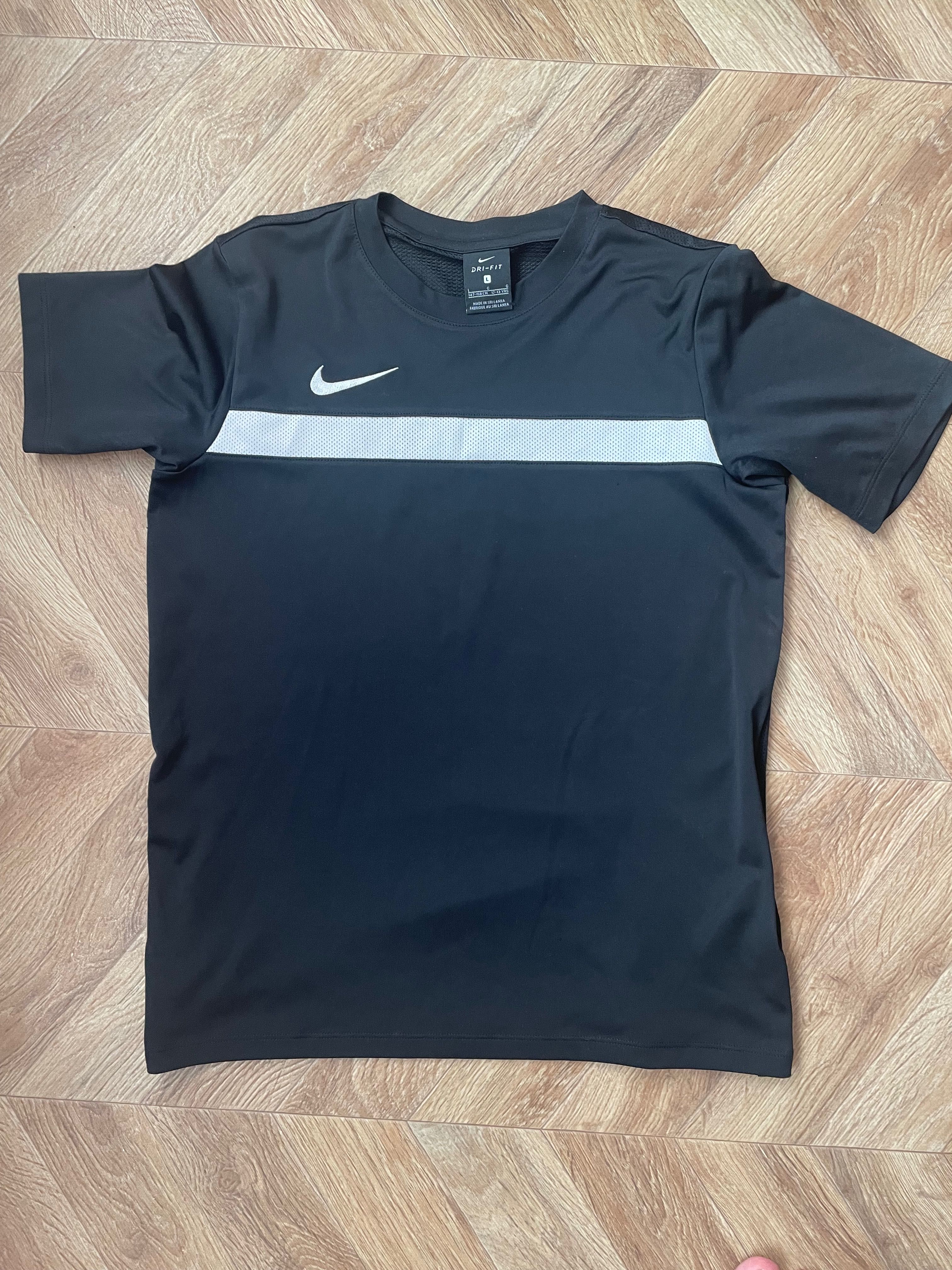 Костюм летний NIKE