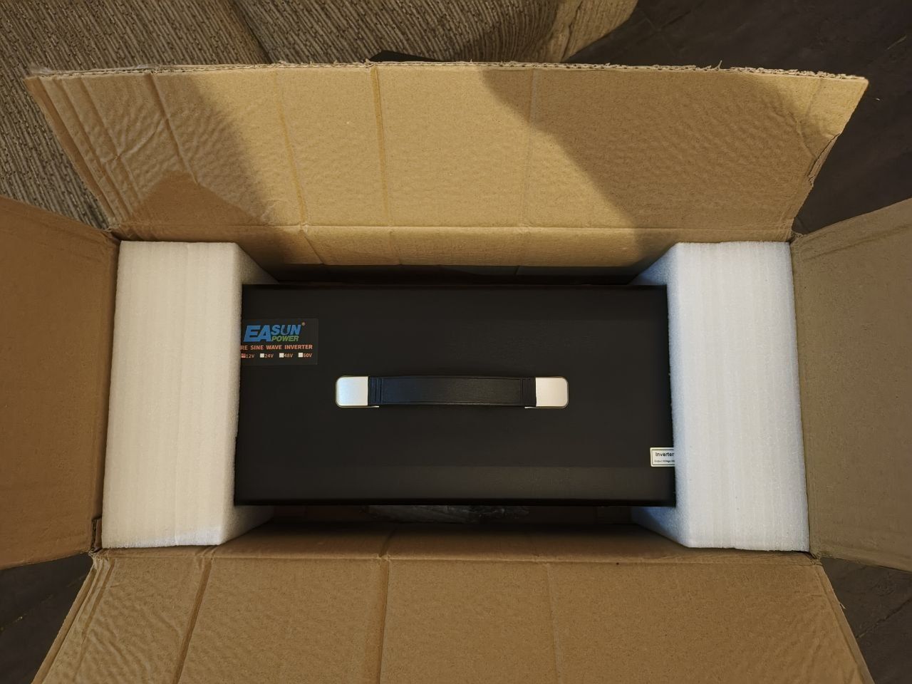 Інвертор 9000 W пік, 3500 W номінальна потужність, 12 V