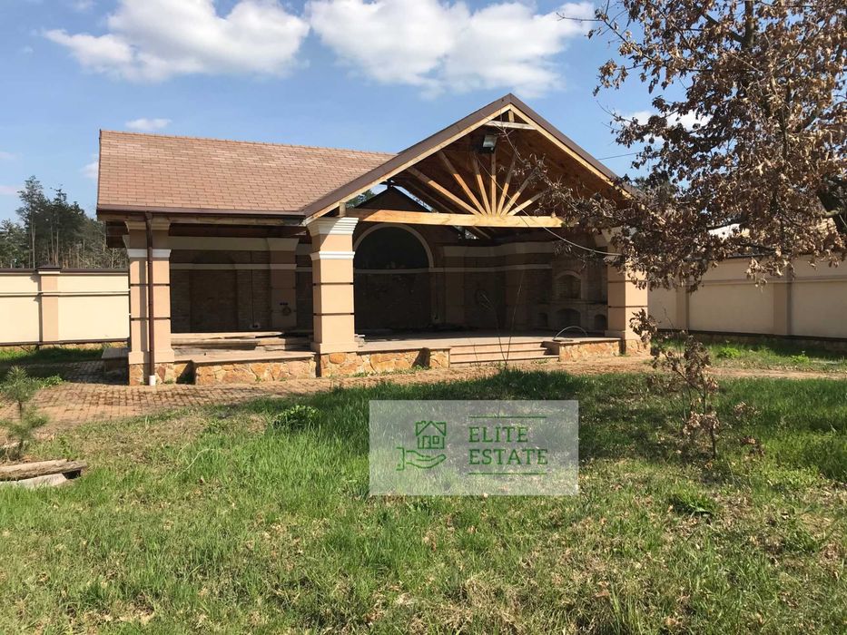 Продаж об'єкту 1152 м² під бізнес у Лісній Бучі + ділянка 60 соток