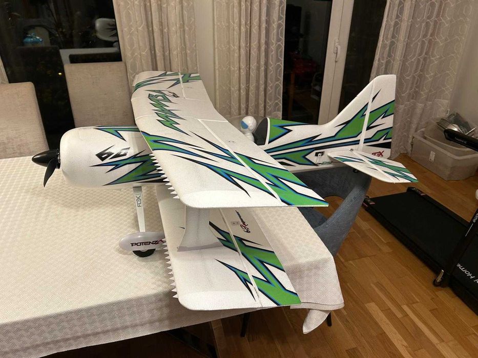 Avião rc | Aeromodelismo | Flex Innovation Mamba 60E | Como NOVO!