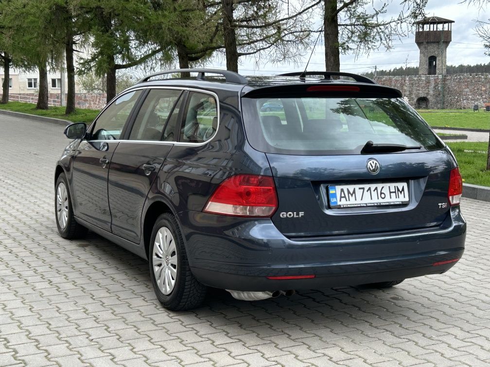 VW Golf 5 1.4 бензин АВТОМАТ З Німеччини Відмінний стан Не фарбований!