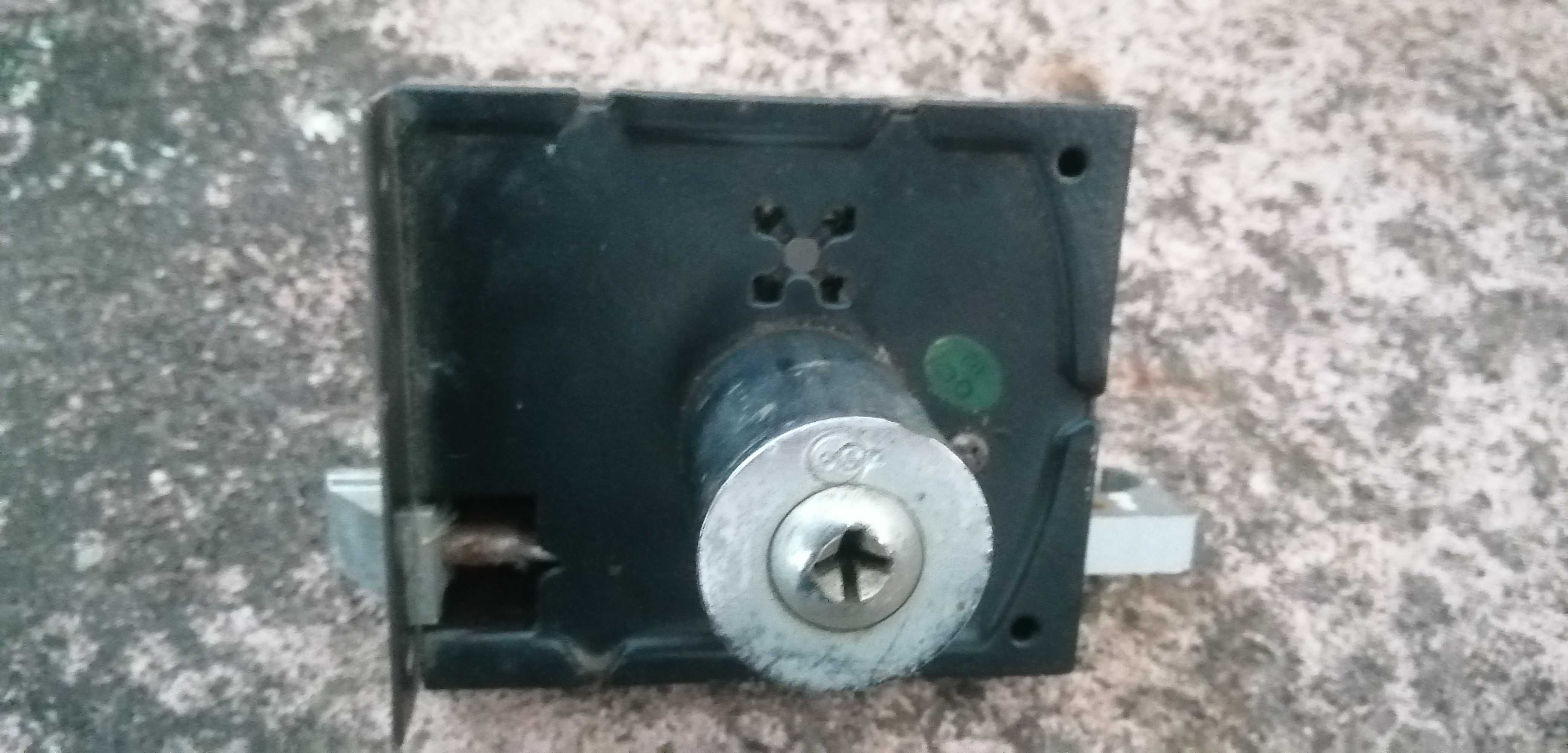 fechadura de porta