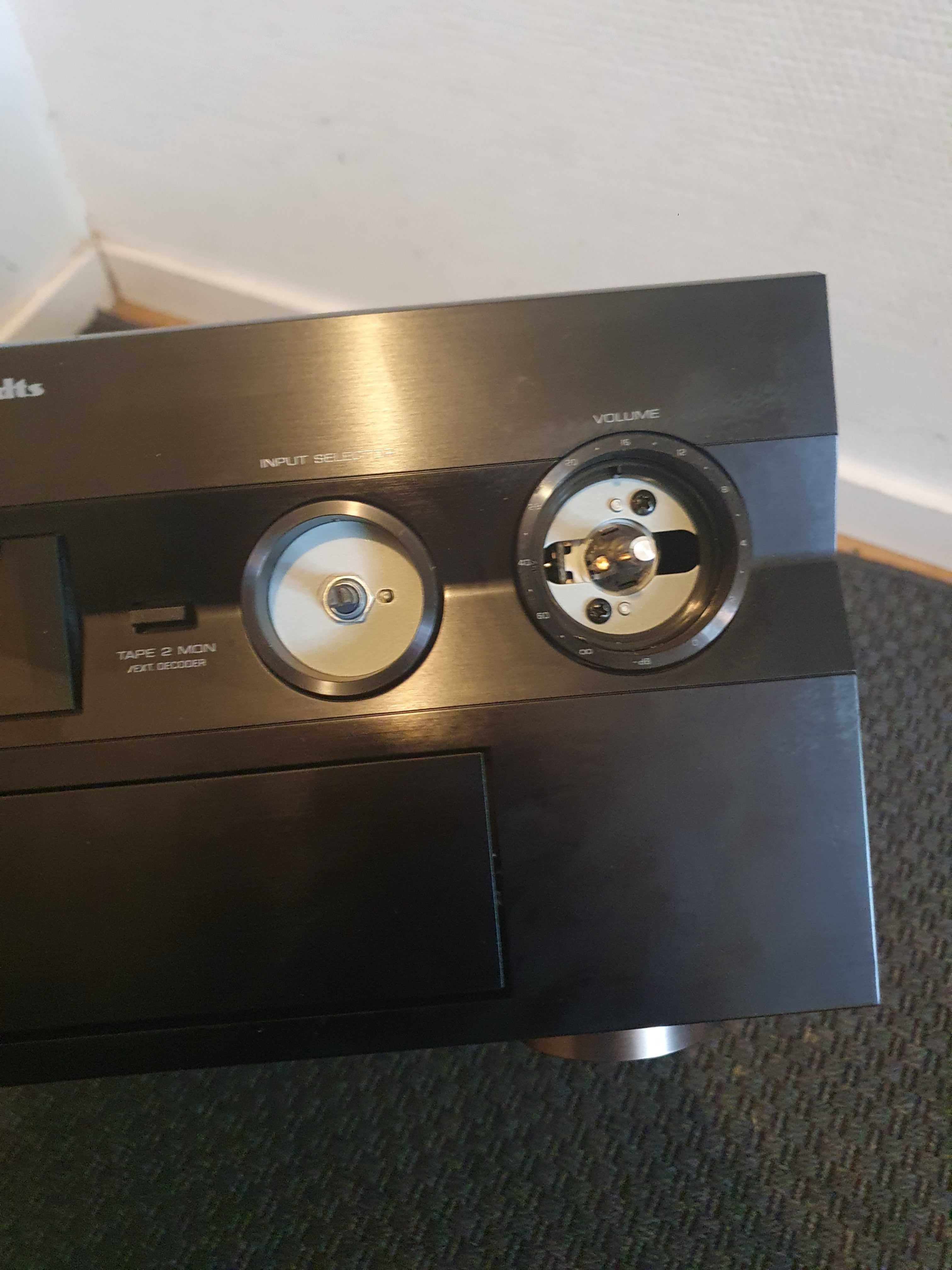 Niesprawny Wzmacniacz kina domowego Yamaha DSP-A1