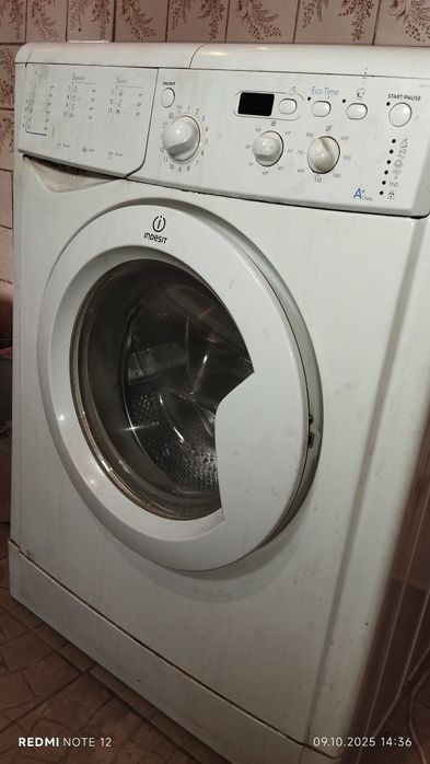 Пральна машина під ремонт або на запчастини