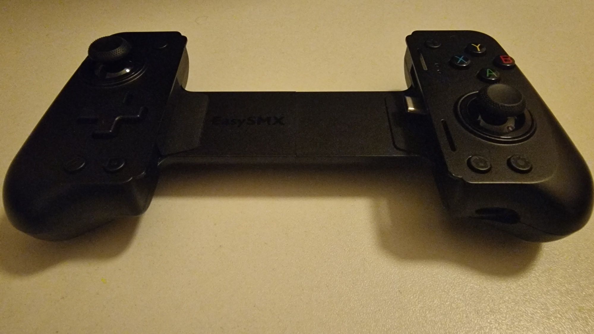 Gamepad Kontroler EasySMX USB C do telefonow z Android, iOs iPhone