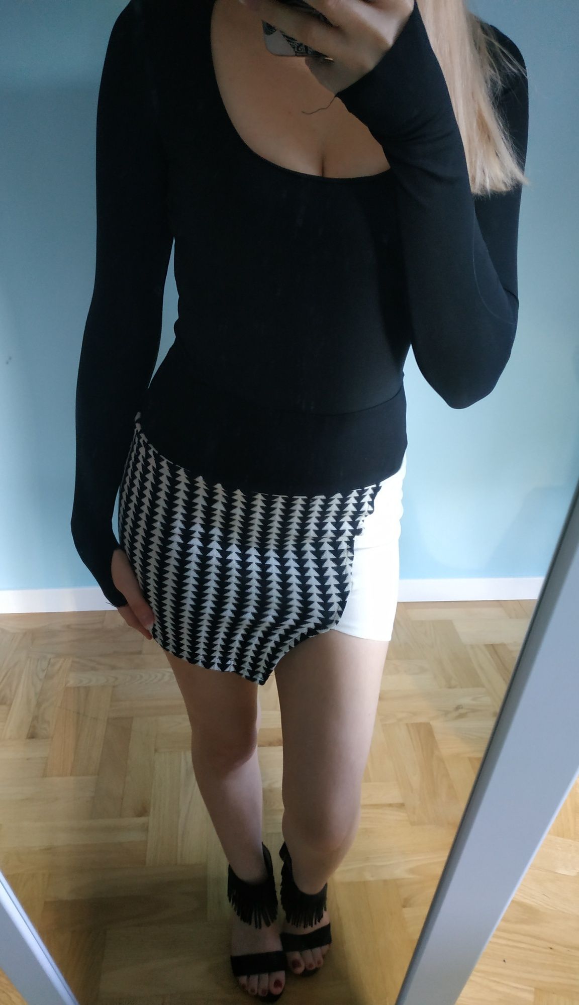 Mini spódnica w pepitkę z rozcięciem Vayle r. S