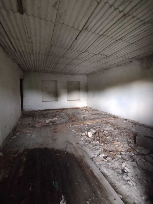 Будівля з усіма комунікаціями, площею 846,3 кв.м, Хмельницька обл.