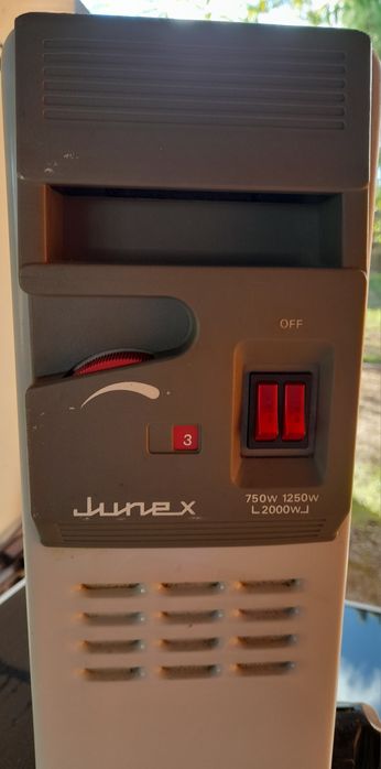 Aquecedor Junex fabrico português, a óleo