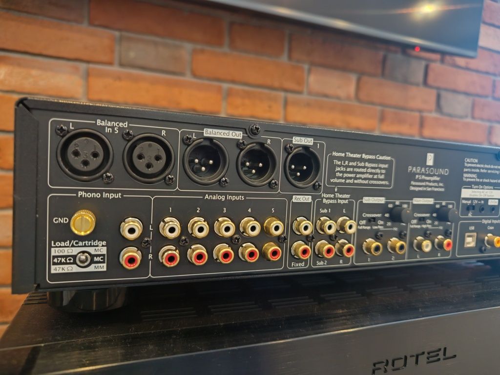Parasound p5 przedwzmacniacz z dac xlr USB
