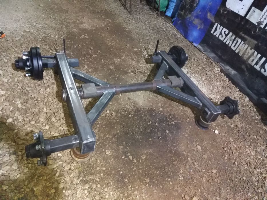 Wózek oś podwozie tandem do przyczepa - leśna - rozrzutnik
