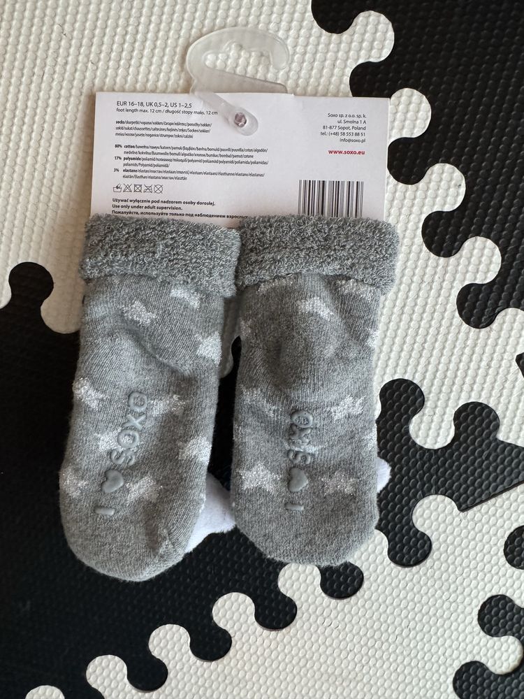 Skarpetki niemowlęce z grzechotką chmurka r. 16-18 SOXO