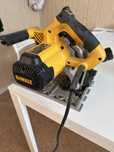 Zaglebiarka dewalt dws520