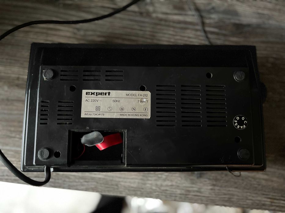 Продам радіо Expert FA- 212- олдскул, який заряджає атмосферою!