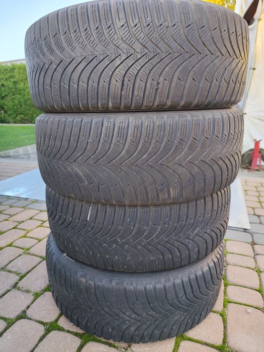 Opony zimowe Hankook 205/55R16 4-5mm dot 3020