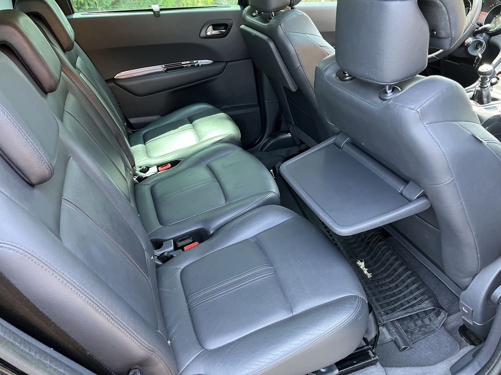 Peugeot 5008 2.0 Hdi