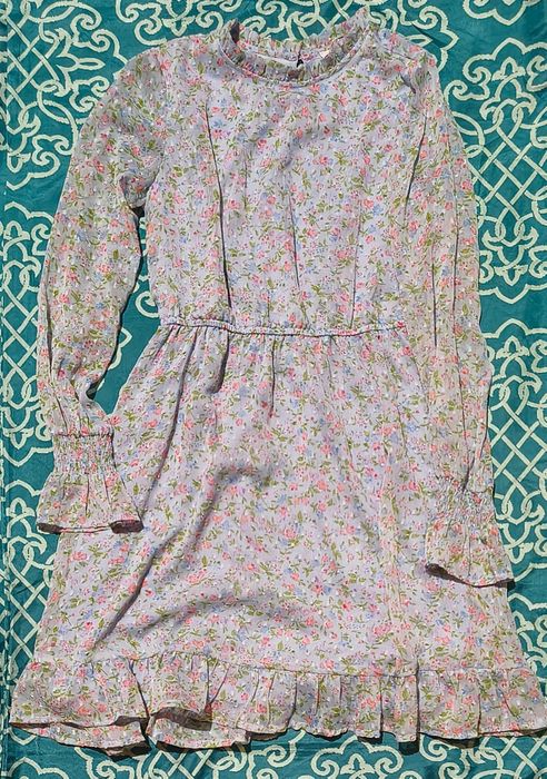 Sukienka elegancka Reserved w kwiatuszki roz. 146