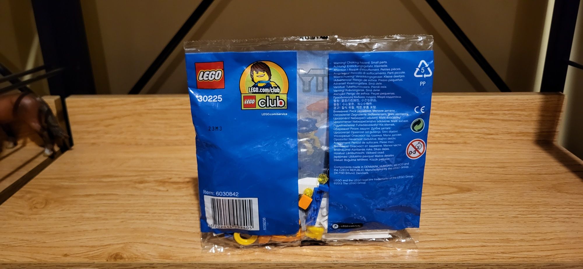 Lego City 30225 Samolot Straży przybrzeżnej saszetka z klockami