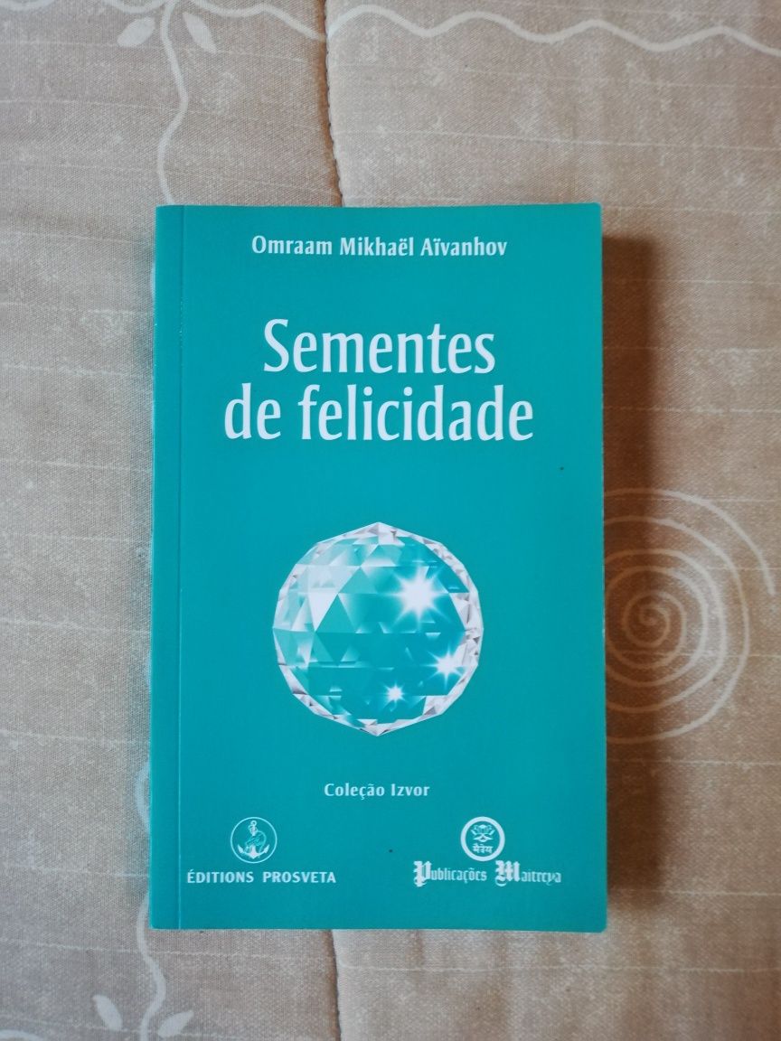 Livros coleção Omraam Aivanhov