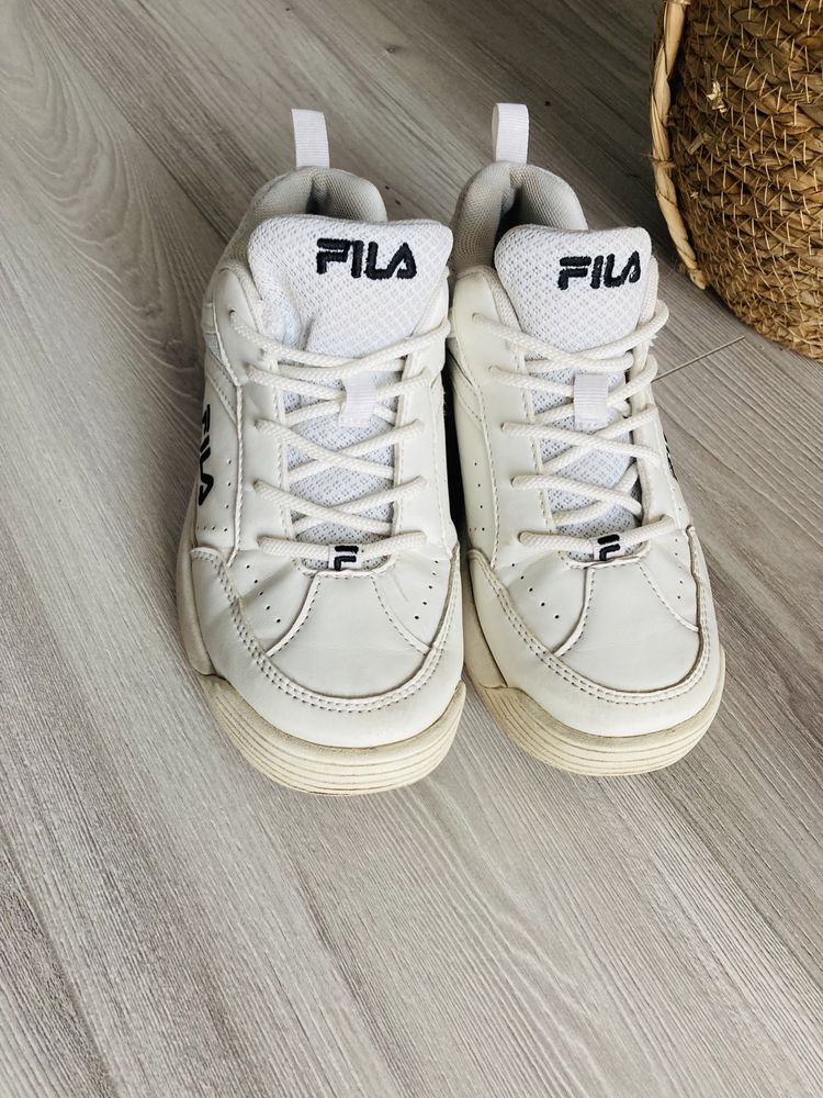 Buty FILA rozmiar 34 stan dobry