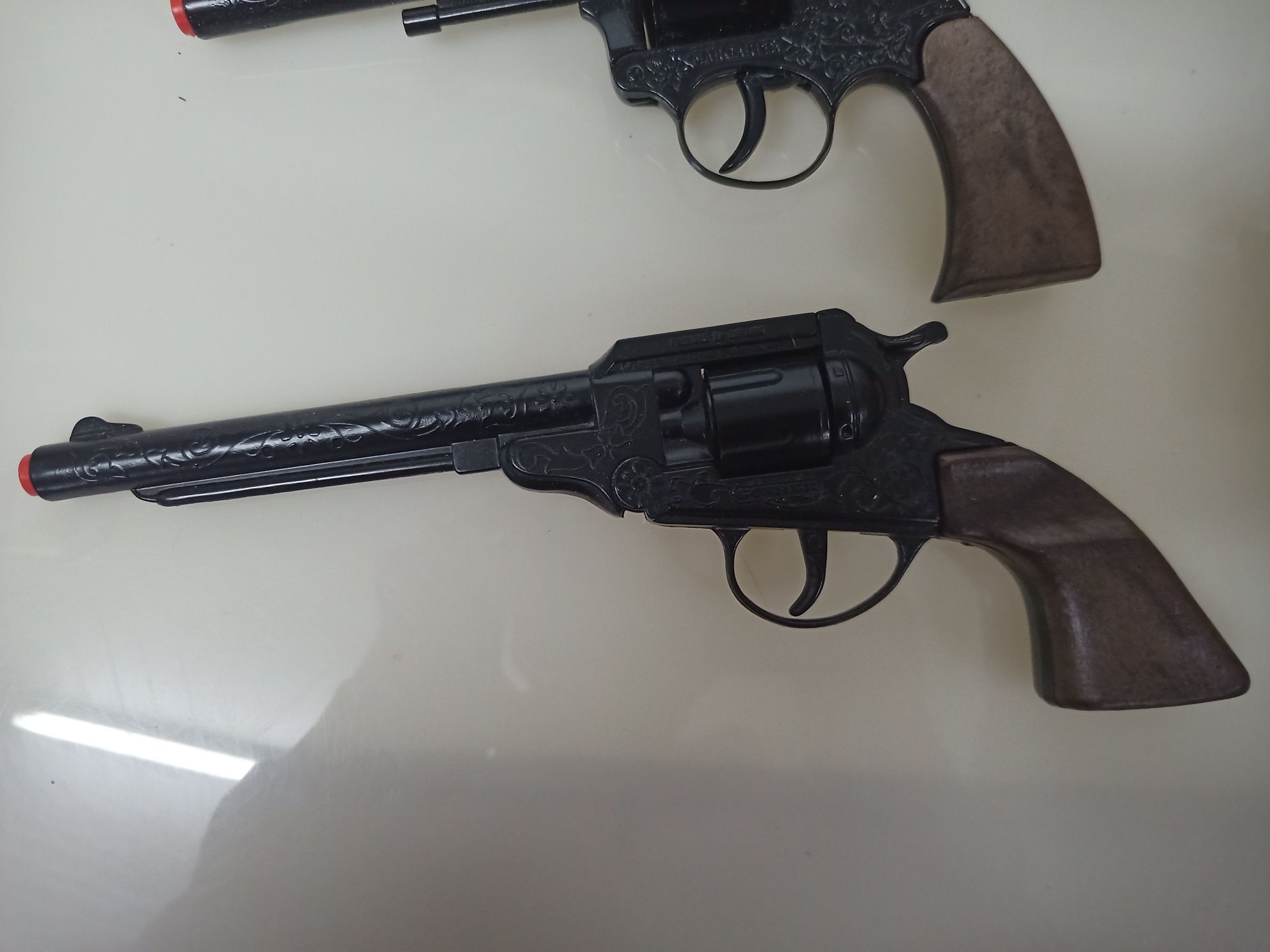 Antigas Pistolas Fulminantes cowboy