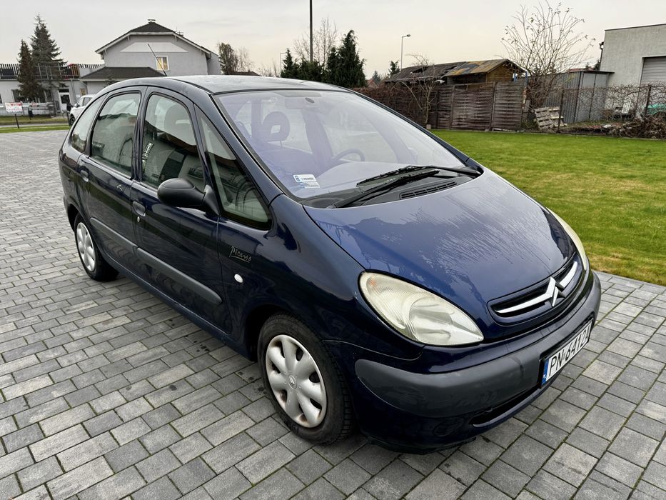 Citroen Xsara Picasso 1.8 LPG 2002r. Klimatyzacja, opłaty