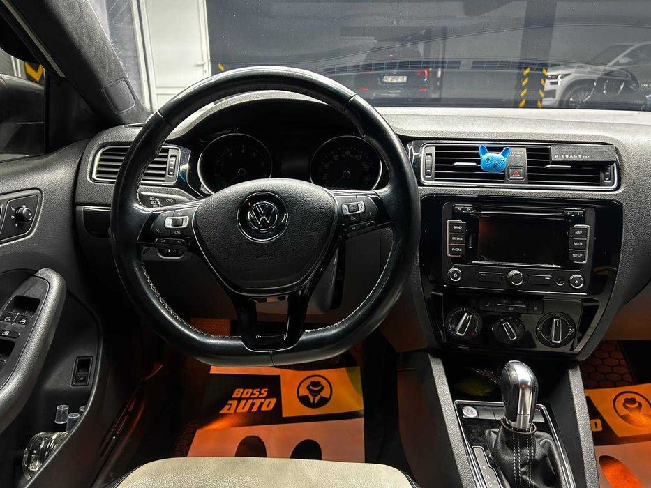 Volkswagen Jetta 2015