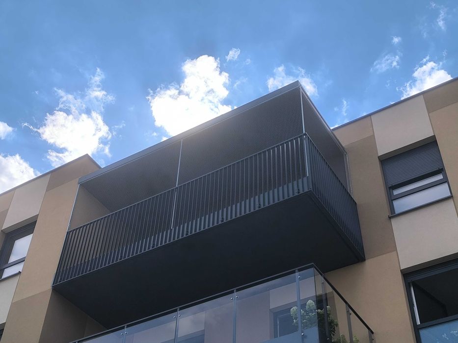 Siatka na ptaki na balkon dla kota, gołębie, Sprzątanie balkonu kolce