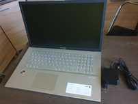 Asus vivobook 17 ryzen 3200u