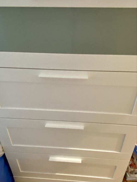 Cómoda Brimnes - Camiseiro